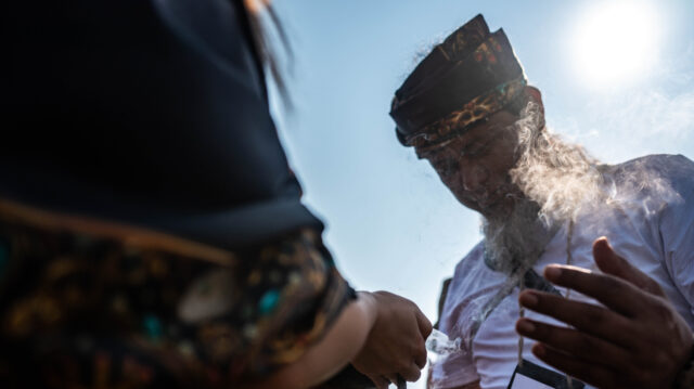 Lynn Jaime Rapu Tuki (Rapa Nui) participates in a smoke ceremony during the 2024 Wayfinders Circle gathering in Mongolia. Photo by Daniel Lin / Nia Tero.